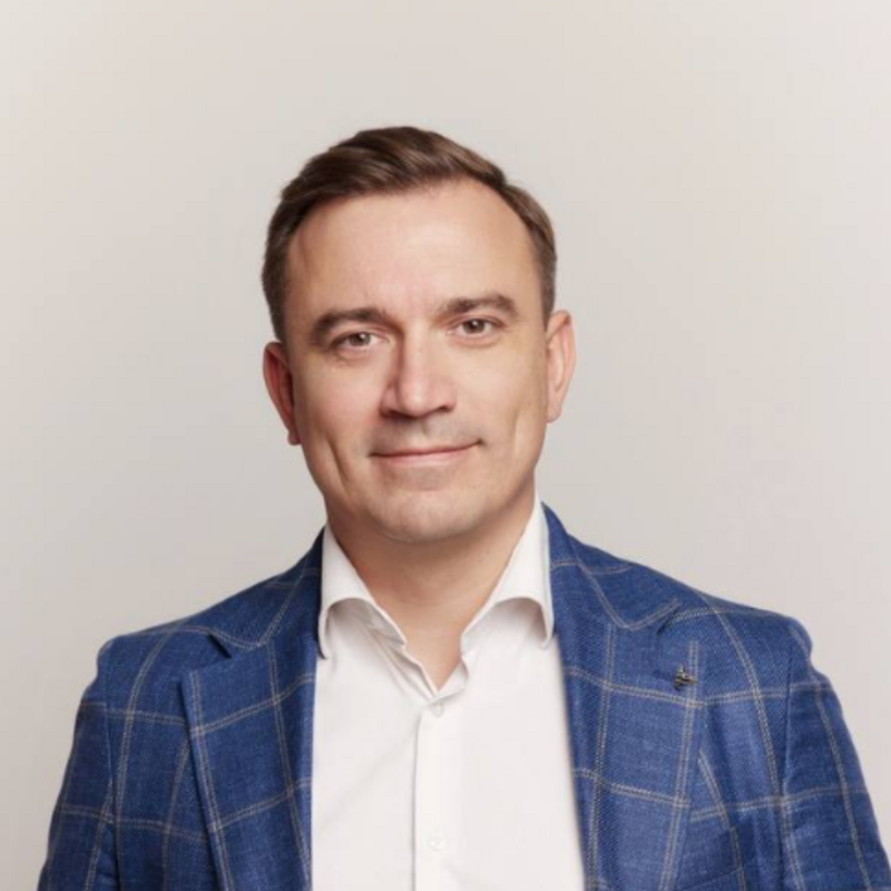 Павел Новиков