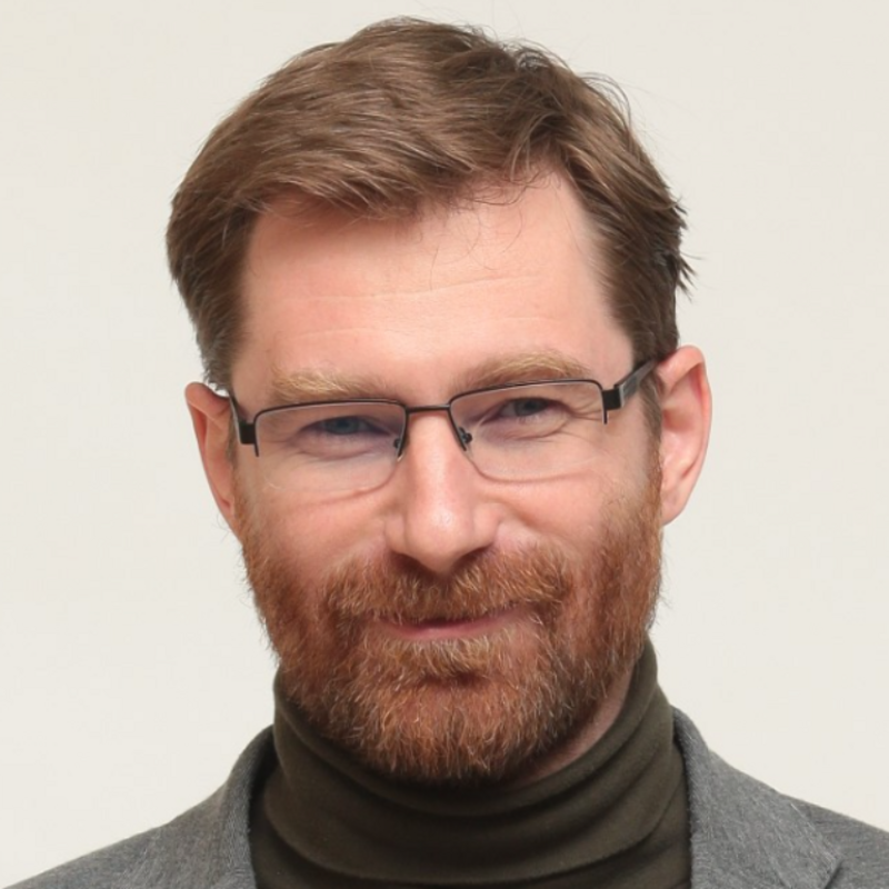 Владимир Иванов